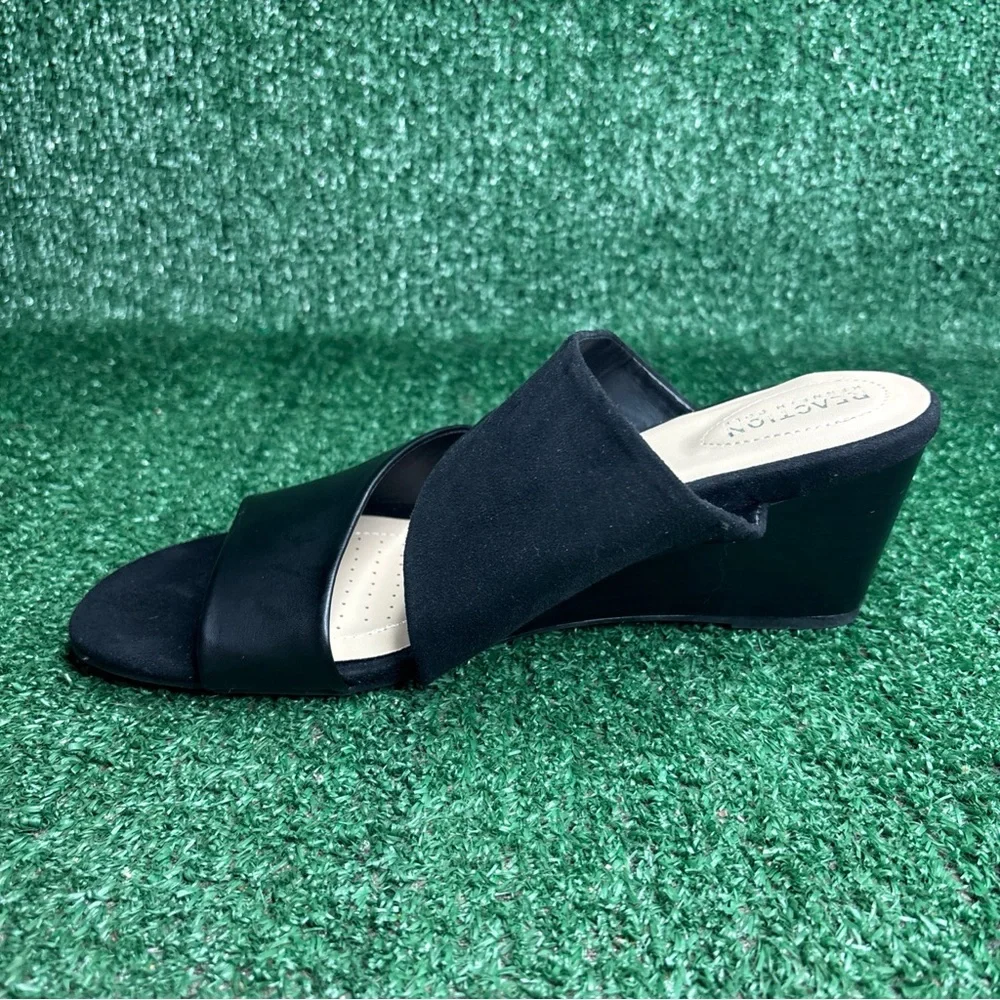 NEW - KENNETH COLE Womens Black Maisie Wedge Slip On Vegan Leather‎ Size 10 M